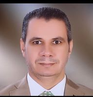 صورة عميد الكلية